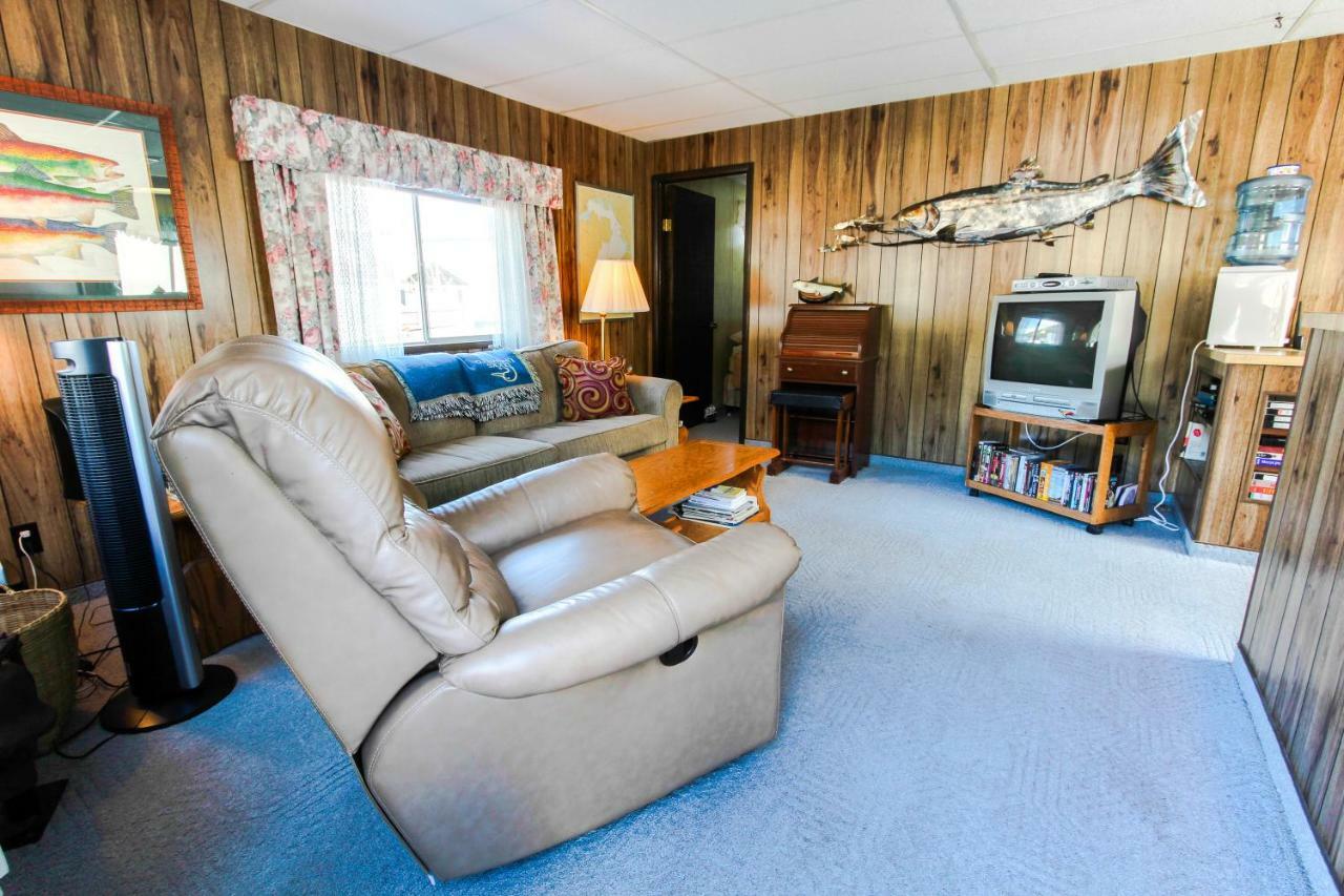Scenic Bay Float Home Hideaway Athol Eksteriør bilde