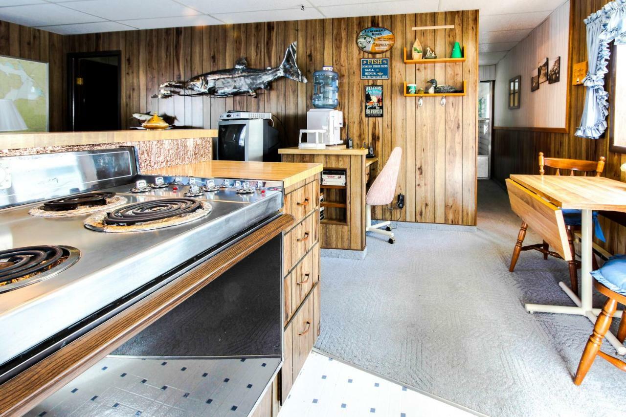 Scenic Bay Float Home Hideaway Athol Eksteriør bilde