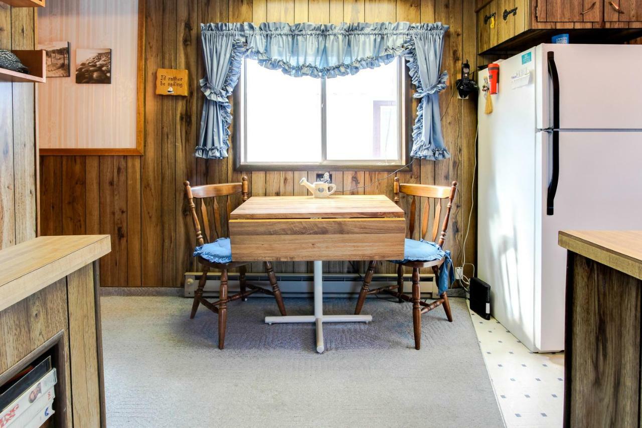 Scenic Bay Float Home Hideaway Athol Eksteriør bilde